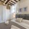 Keys of Italy - F2 - Fiesolana24 - Santa Croce one bedroom flat 2 to 4 guests