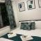 Modern City Centre Apartment