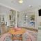 Freshly Renovated Tybee Beach Home:Short Walk to B - تيبي أيلاند Freshly Renovated Tybee Beach Home:Short Walk to B - تيبي أيلاند