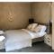 The Oaks A private room in our home With its own entrance with internal doors locked More suited to quieter guests wanting a peaceful stay