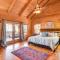 Wooded Cabin Mtn Views, Hot Tub and 2 Decks!