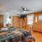 Bryson City Cabin with Hot Tub, Views and Pool Table! - بريسون سيتي