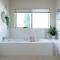 Riverview Escape - Inveresk