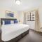 Oaks Sydney Castlereagh Suites