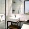 Glue Hotel