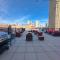 McCormick Place amazing 2b-2b with city view and optional parking for up to 6 guests - Chicago