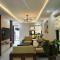 Casa Ysobel Villa with heated pool near Rotunda - Tagaytay