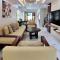 Casa Ysobel Villa with heated pool near Rotunda - Tagaytay