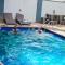 S & S Hotel & Suites