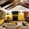The Gamekeepers Spa Cottage in Tamborine Mountain