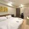 1 Bedroom Studio Apartment- Close to BKC - Mumbai