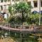 The Nest Cairns - 4 pools BBQ & Resort