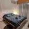 Makenzie 2 rooms first line beach