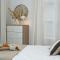 Elegant and Central Location - Granada