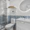 Elegant and Central Location - Granada