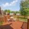 Chalet 99