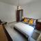 1 Bed Apartment - Sleeps 2 - Free Parking