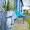 Bungalow, mountain and sea views parking