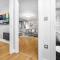 Stylish Apartment - Parking - Netflix - Wifi - 70 Inch Smart TV - Birmingham Centre - TV in Bedroom 11K