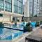 Spacious 1BR One Uptown BGC w/ Sound System - Manila