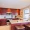 1124 Ridge