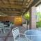 1124 Ridge