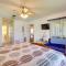 Walk to Lake Home with Screened Porch in Sebring! - 锡布灵