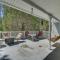 Ski, Hike and Fish Big Bear Lake Home with Fire Pit - بيغ بير لاكي