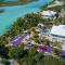 NEW Chalk Sound Home BBQ Pool Beach Steps Away - Providenciales