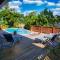 A Dream Getaway! 3-Bedroom Home With A Pool And Ocean Views