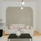 Stylish APT for 4-6, 5 min to center, no lift currently - Wien