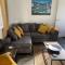 44 Gower holiday village Ty Gŵyr Cosy 2 bedroom Chalet - Swansea