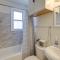 Oxon Hill Rental about 3 miles to MGM National Harbor