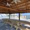 1B 2Ba Seaside Getaway Pool Oceanside