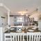 Steps to the Beach Oceanfront Condo with Lanai! - نورث توبسالي بيتش