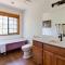 Lariat House