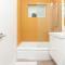 Stylish Studio Apartment In El Portal #1 - ميامي
