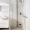 Cute and Cosy 2 Bedroom Unit with Parking and WiFi