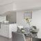 A Comfy & Stylish Apt Near Melbourne Central & QV