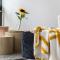A Comfy & Stylish Apt Near Melbourne Central & QV