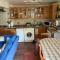 2 bedrooms Bell Cottage