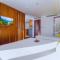 Sunny Ocean Hotel & Spa