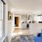 Little Edge: Bright and Modern Central Apartment