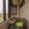 StayVistas The Sweet Life - 5BHK Farm-View Pet-Friendly Villa with Outdoor Pool