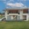 StayVistas The Sweet Life - 5BHK Farm-View Pet-Friendly Villa with Outdoor Pool