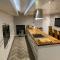 Winnie Cottage - Hot Tub, Games Room, Sauna, Large Garden