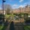 Single room in charming apartment with the terrace and the cat in Sandymount - 都柏林