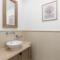 Mystic - Fully Renovated Spacious 2BR Apt. with Burj Views - 迪拜