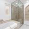 Mystic - Fully Renovated Spacious 2BR Apt. with Burj Views - 迪拜