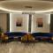 Suite with pool view - Sheikh Zayed